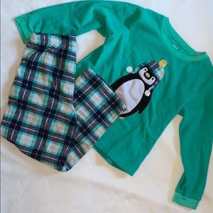 Carter’s Fleece Pajamas Set